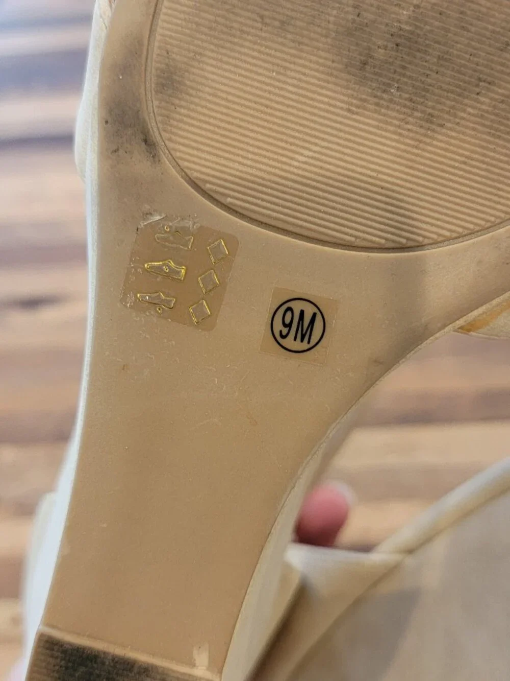 CL by Laundry Canty Wedge Sandal. Beige/Natural/Taupe
